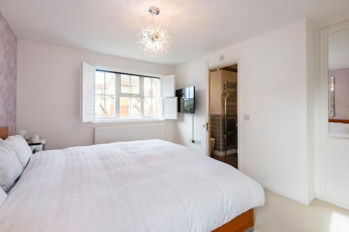 Bienvenue In Newhaven Luxury Superking Or Standard Or Budget Rooms Exterior foto